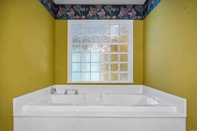 512 BEACHVIEW, Hot Springs National Park, AR 71913