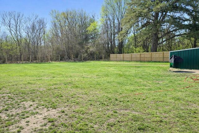 78 LAKEVIEW DR, Ripley, TN 38063