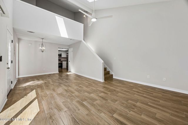 2102 CHALLENGER Court E 2102, Atlantic Beach, FL 32233