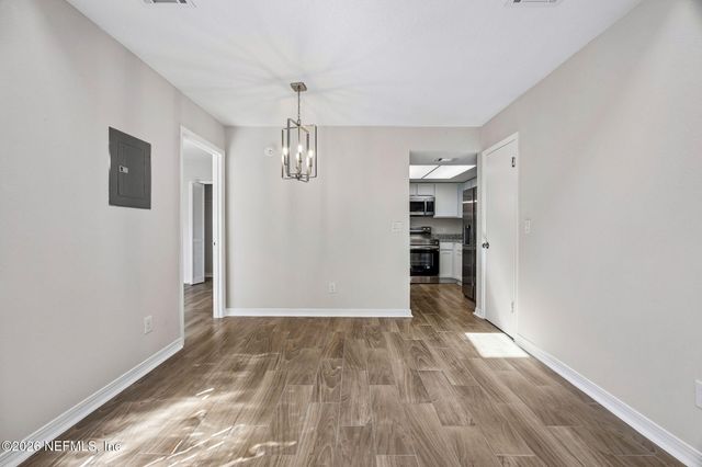 2102 CHALLENGER Court E 2102, Atlantic Beach, FL 32233