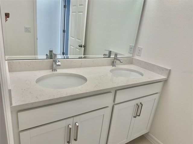 5826 ALI GRACE DRIVE, St Cloud, FL 34771