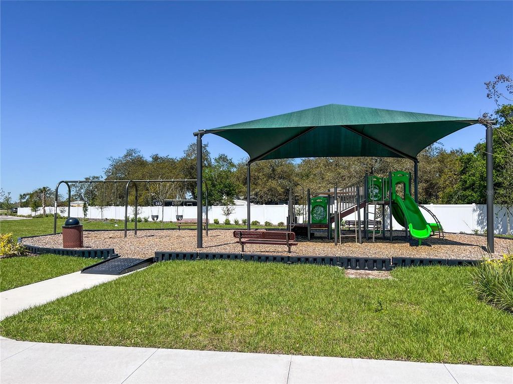 Image 15 of property listing at 5826 ALI GRACE DRIVE, St Cloud, FL 34771