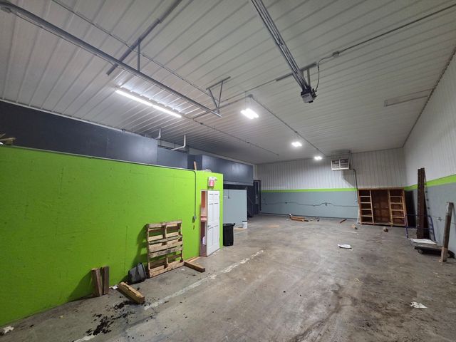 21757 S Center Avenue, New Lenox, IL 60451