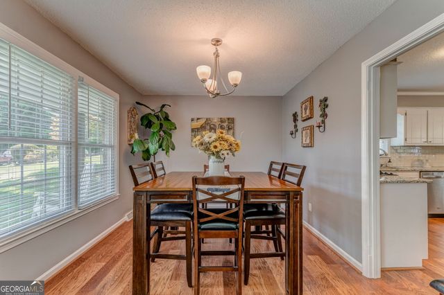 32 Devonshire Drive SE, Rome, GA 30161