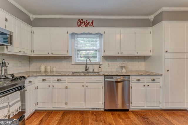 32 Devonshire Drive SE, Rome, GA 30161