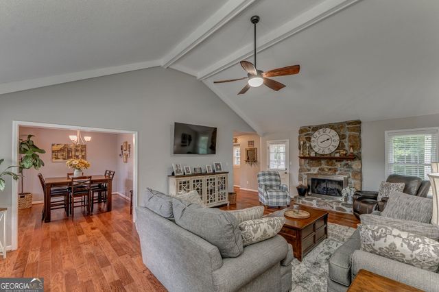 32 Devonshire Drive SE, Rome, GA 30161