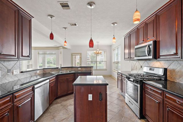 14226 Ashmore Reef Court, Sugar Land, TX 77498