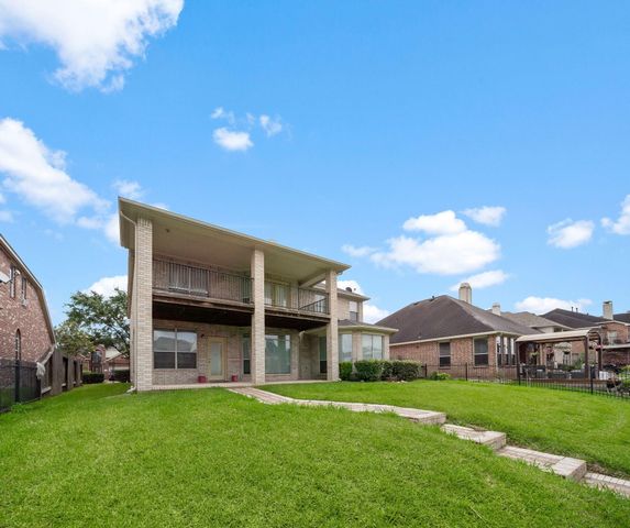 14226 Ashmore Reef Court, Sugar Land, TX 77498