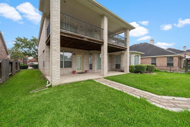 14226 Ashmore Reef Court, Sugar Land, TX 77498