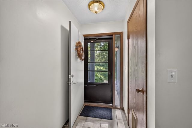 7060 Bristlewood Drive 3-D, Concord Twp, OH 44077