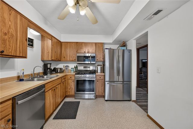 7060 Bristlewood Drive 3-D, Concord Twp, OH 44077
