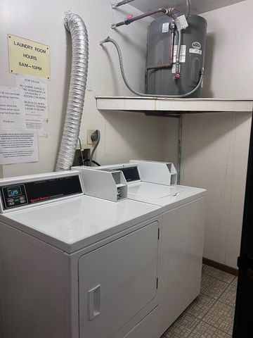 417 Berkshire Drive 36, Crystal Lake, IL 60014