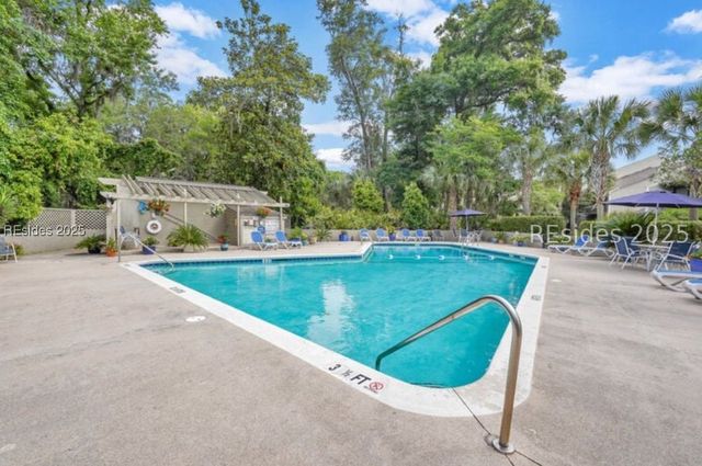 13 Sailmaster Common 13, Hilton Head Island, SC 29928