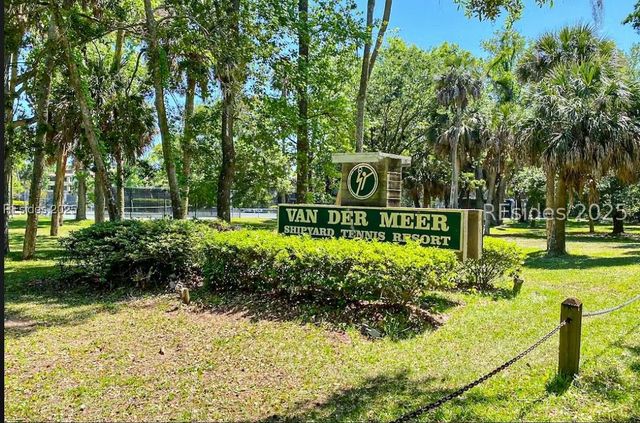 13 Sailmaster Common 13, Hilton Head Island, SC 29928