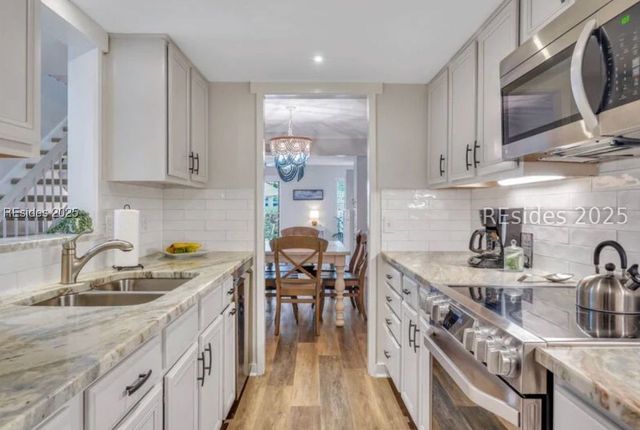 13 Sailmaster Common 13, Hilton Head Island, SC 29928