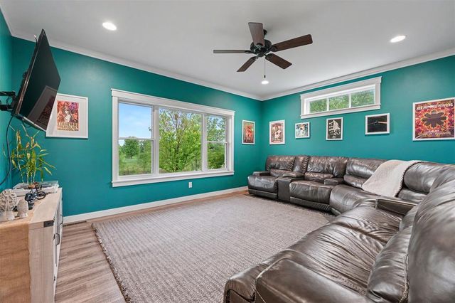 3921 Mill Run Road, Eau Claire, WI 54703