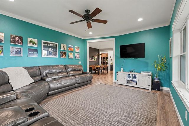 3921 Mill Run Road, Eau Claire, WI 54703