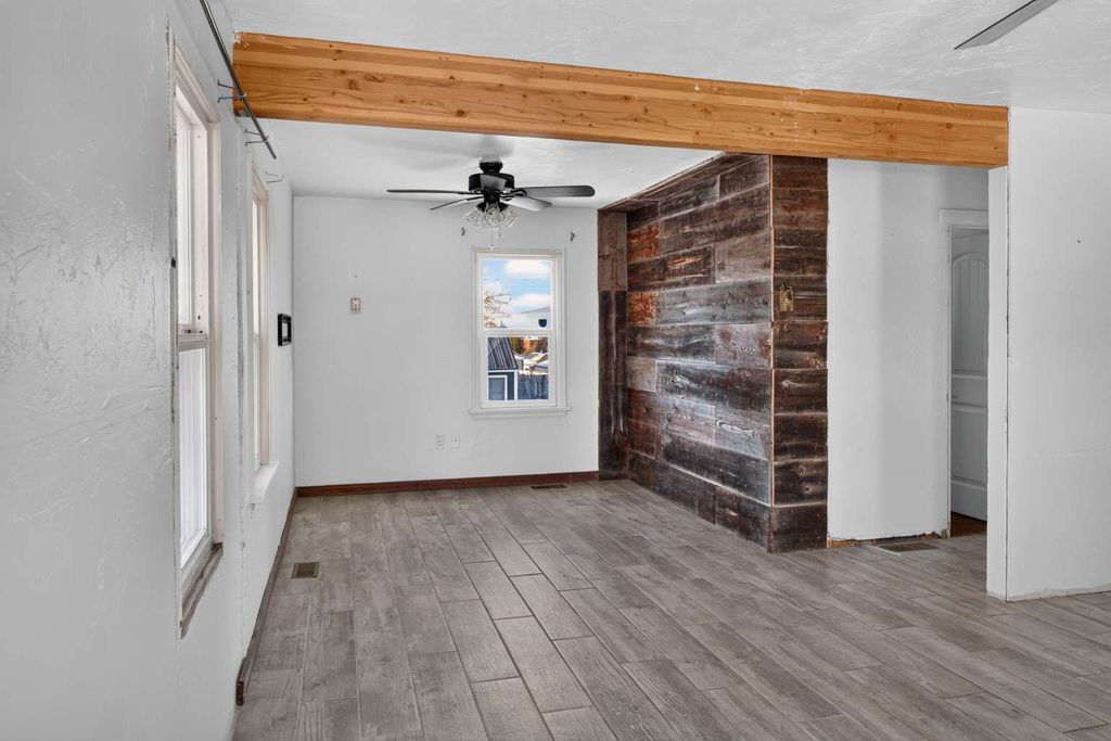 214 7th Avenue SE, Cut Bank, MT 59427 photo 5