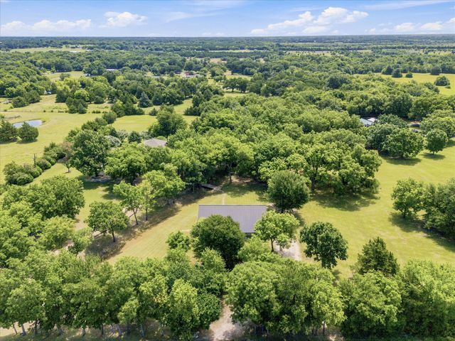 2301 county road 1112, Farmersville, TX 75442
