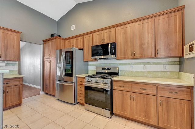 1739 Running Creek Drive, Las Vegas, NV 89031