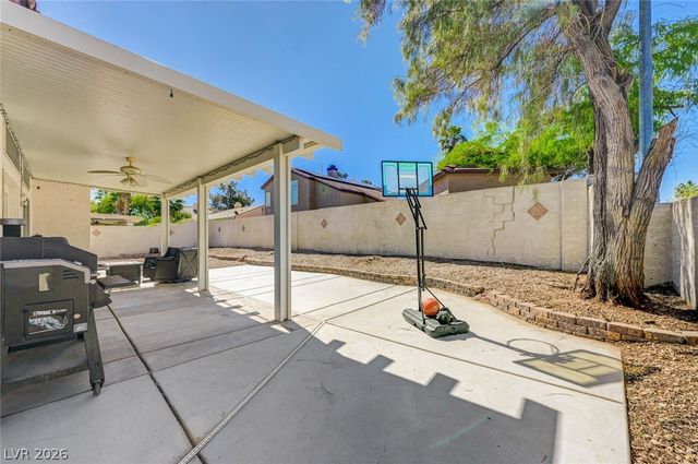 1739 Running Creek Drive, Las Vegas, NV 89031