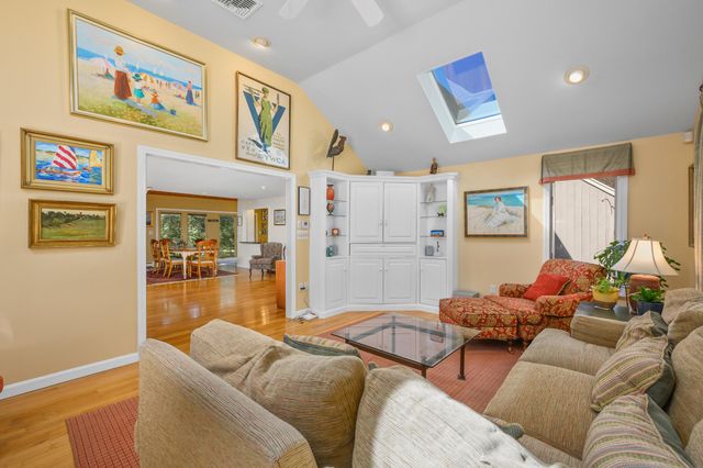 105 Nelson Lane, Marstons Mills, MA 02648