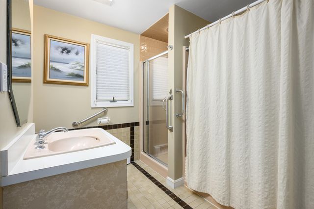 105 Nelson Lane, Marstons Mills, MA 02648