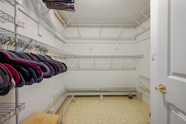 105 Nelson Lane, Marstons Mills, MA 02648