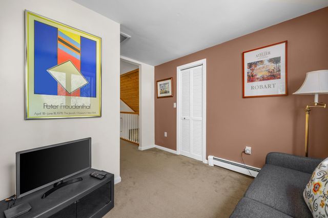 105 Nelson Lane, Marstons Mills, MA 02648