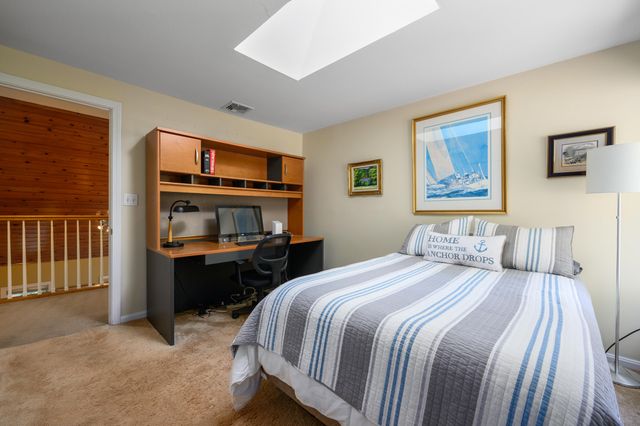 105 Nelson Lane, Marstons Mills, MA 02648