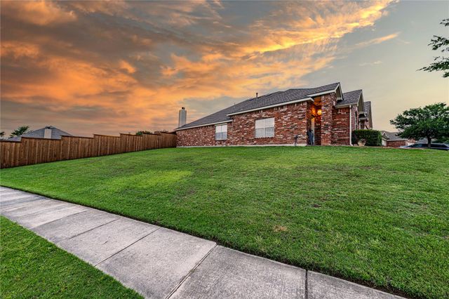 2819 Arabian Lane, Celina, TX 75009