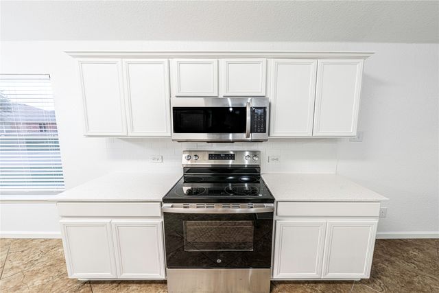 2819 Arabian Lane, Celina, TX 75009