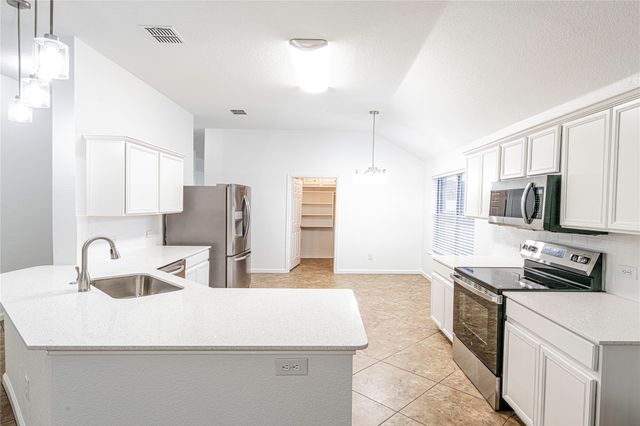 2819 Arabian Lane, Celina, TX 75009