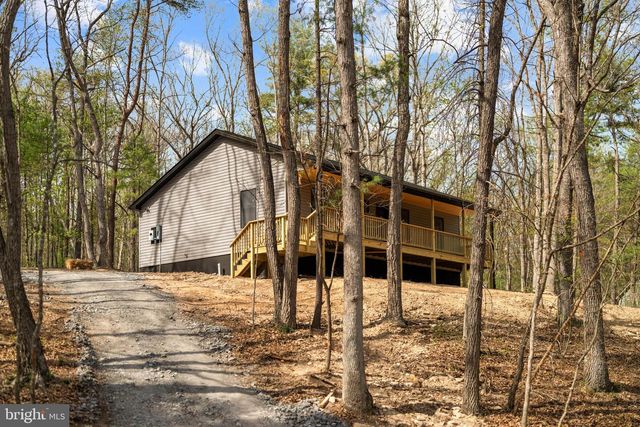 5 PIN OAK LN, Basye, VA 22810