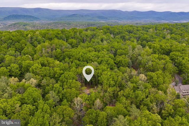 5 PIN OAK LN, Basye, VA 22810