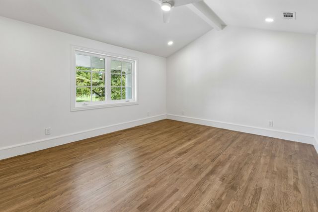 13907 Carillon Drive, Dallas, TX 75240