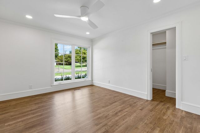 13907 Carillon Drive, Dallas, TX 75240
