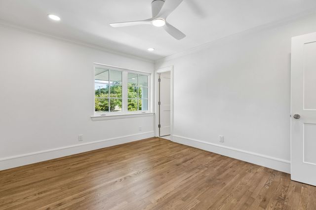 13907 Carillon Drive, Dallas, TX 75240