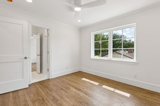13907 Carillon Drive, Dallas, TX 75240