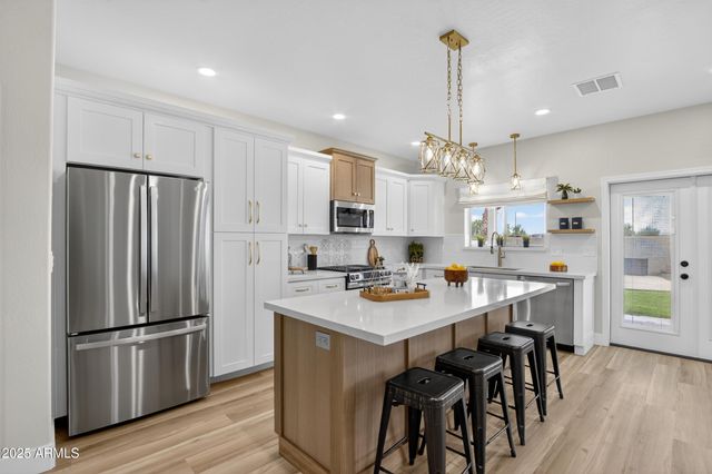 1243 E BARTLETT Way, Chandler, AZ 85249