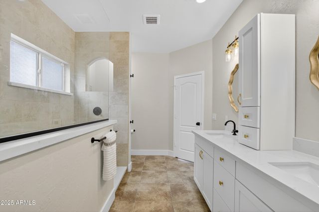 1243 E BARTLETT Way, Chandler, AZ 85249