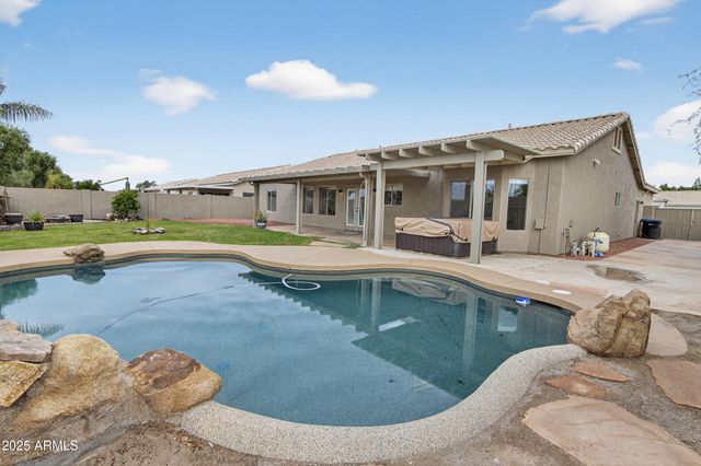 1243 E BARTLETT Way, Chandler, AZ 85249