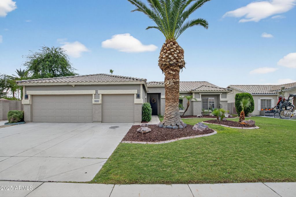 1243 E BARTLETT Way, Chandler, AZ 85249
