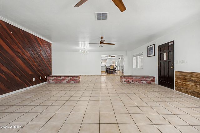 3437 W BELMONT Avenue, Phoenix, AZ 85051
