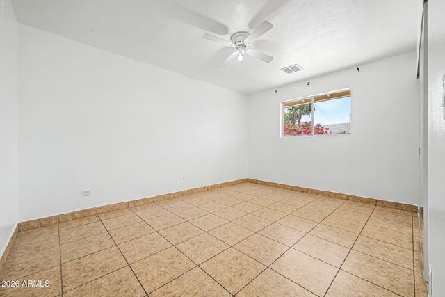 3437 W BELMONT Avenue, Phoenix, AZ 85051