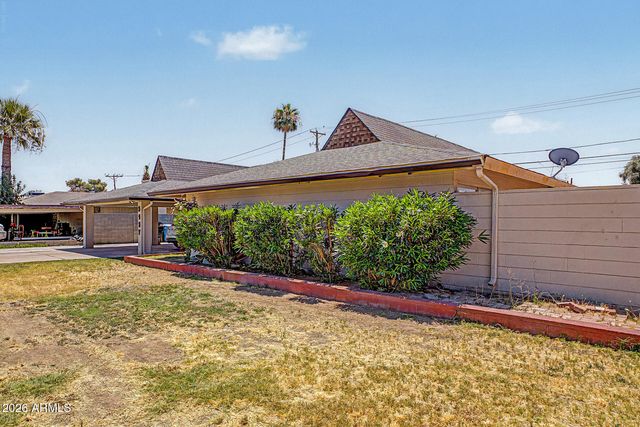 3437 W BELMONT Avenue, Phoenix, AZ 85051