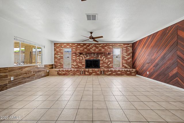 3437 W BELMONT Avenue, Phoenix, AZ 85051