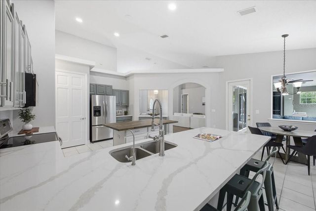 15107 3RD DRIVE E, Bradenton, FL 34212