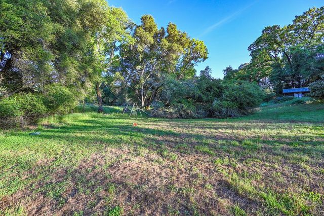 13930 Fiddletown Rd, Fiddletown, CA 95629