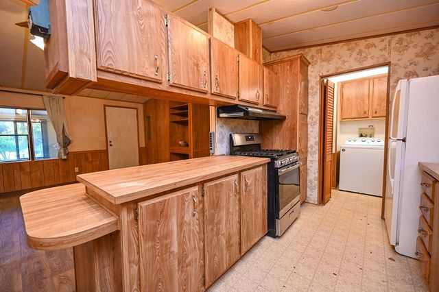 13930 Fiddletown Rd, Fiddletown, CA 95629